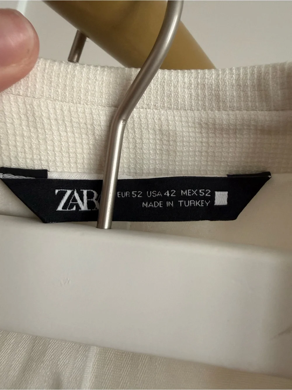 Zara Off-White Single-Button Men's Blazer